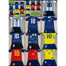 Детски футболни екипи.Нови модели 2026/Football equipment Yamal/Messi