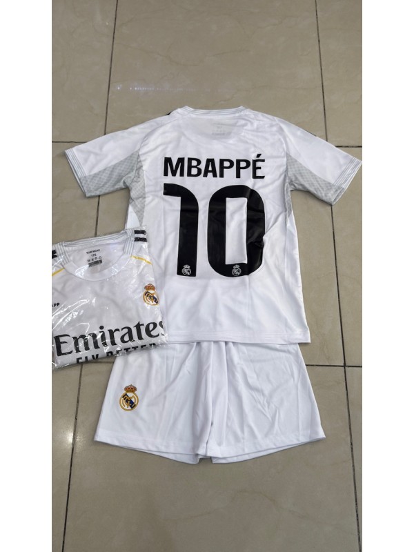 Футболен екип Мбапе/Реал модел 2026/Mbappe football ekip